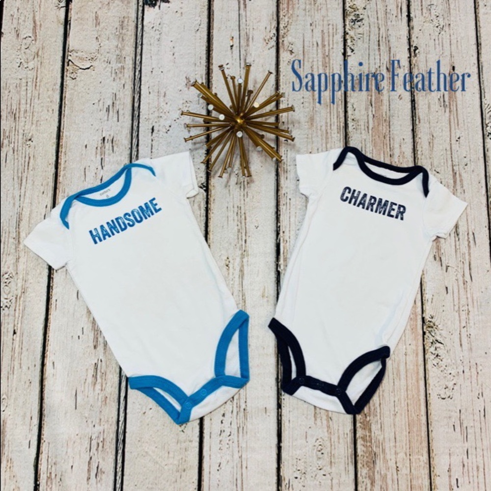 CARTER’S Graphic Short Sleeve Onesie Bundle